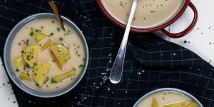 Beitragsbild des Blogbeitrags Rahmsuppe mit Kartoffeln