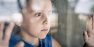 Beitragsbild des Blogbeitrags Hochsensible Kinder: Ein Kind kann nicht entspannter sein als sein Familienklima