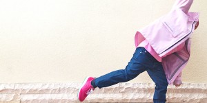 Beitragsbild des Blogbeitrags Voyager: Wie eine nachhaltige Kinderjacke dabei hilft, die Ostsee zu retten (bevor sie zu 100% recycelt wird)