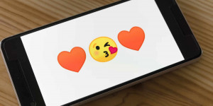 Beitragsbild des Blogbeitrags Fiese Masche mithilfe beliebter Dating-Apps wie Bumble und Tinder  