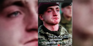 Beitragsbild des Blogbeitrags Dieses Foto zeigt keinen emotionalen ukrainischen Soldaten