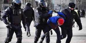 Beitragsbild des Blogbeitrags Moskau: Mehr als zehn Strafverfahren wegen Diffamierung der Armee 