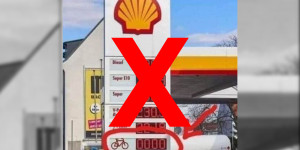 Beitragsbild des Blogbeitrags Faktencheck: Tankstellen-Anzeigetafel mit einem Fahrradsymbol  
