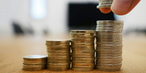 Beitragsbild des Blogbeitrags Geld zurück! Zinsen nachrechnen zu lassen, kann sich lohnen.