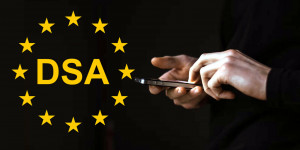 Beitragsbild des Blogbeitrags EU: Neues Gesetz gegen Fake-News, Hass im Netz und andere illegale Inhalte