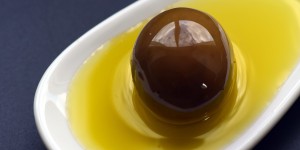 Beitragsbild des Blogbeitrags Olivenöl – flüssiges Gold für Gesundheit und Schönheit
