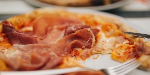 Beitragsbild des Blogbeitrags 357 Pizza and Food die allerbeste Pizza in Meran