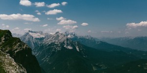 Beitragsbild des Blogbeitrags Karwendelbahn Mittenwald – Atemberaubender Ausblick übers Karwendelgebirge 