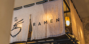 Beitragsbild des Blogbeitrags Ramen x Ramen – Japanische Suppenkünste in Berlin 