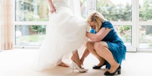 Beitragsbild des Blogbeitrags 12 Tipps um als Brautjungfer am großen Tag den perfekten Auftritt hinzulegen 