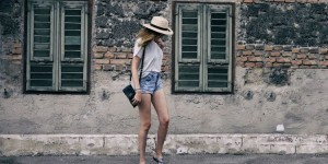 Beitragsbild des Blogbeitrags Gut gekleidet in den Roadtrip nach Cali, was packe ich ein?
