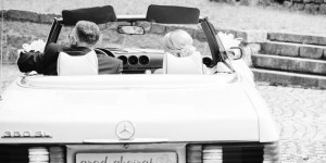 Beitragsbild des Blogbeitrags DIY Vintage Hochzeit von Julia & Thomas