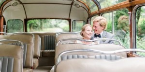 Beitragsbild des Blogbeitrags Oldtimer Bus als Hochzeitsauto 