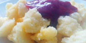 Beitragsbild des Blogbeitrags Grießschmarrn - Das süße Gericht mit wenig Zutaten