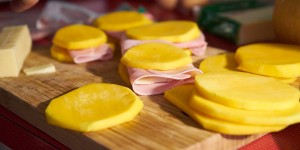 Beitragsbild des Blogbeitrags Kürbisschnitzel à la cordon bleu 