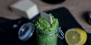 Beitragsbild des Blogbeitrags REZEPT: EINFACHES BASILIKUMPESTO