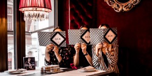 Beitragsbild des Blogbeitrags #EATINVIENNA: DAS SACHER ECK | GEBURTSTAGSBRUNCH + GEWINNSPIEL