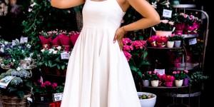 Beitragsbild des Blogbeitrags Sommer 2019: Diese weißen Kleider brauchen wir jetzt!