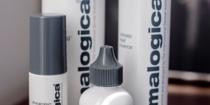 Beitragsbild des Blogbeitrags Pflegetipps für Rosacea-Haut – die richtige Hautpflege 