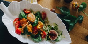 Beitragsbild des Blogbeitrags Eierschwammerlsalat mit Quinoa