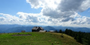 Beitragsbild des Blogbeitrags Reisalpe (1.399 m) – der höchste Berg der Gutensteiner Alpen