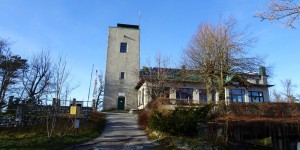 Beitragsbild des Blogbeitrags Hoher Lindkogel (834 m) – Eisernes Tor und Sina-Warte