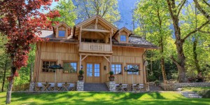 Beitragsbild des Blogbeitrags Jausenstation Seewiese – Das legendäre Naturjuwel im Ausseerland ist wieder ON STAGE