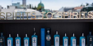 Beitragsbild des Blogbeitrags BOMBAY SAPPHIRE SONNENDECK presented by KLEINOD geht in die SommerFortsetzung