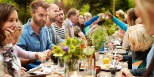 Beitragsbild des Blogbeitrags Weber Original Store Wien Süd glüht vor: GRILL- & COCKTAIL SOMMERFEST