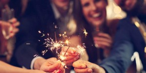 Beitragsbild des Blogbeitrags SILVESTER & NEUJAHR sind im Anflug! Tipps zum stilvollen Silvester-Feiern an besonderen Plätzen gibt es bei uns! 