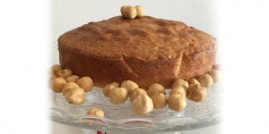 Beitragsbild des Blogbeitrags LANGORALA – oder auf gut deutsch: Langhe Haselnusskuchen