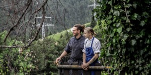 Beitragsbild des Blogbeitrags Das ZOMM. im Meilerhof: Kochen und leben im Rhythmus der Natur 