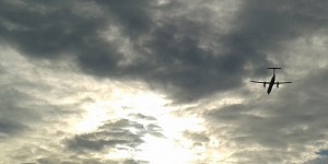 Beitragsbild des Blogbeitrags Flugverspätung, Flugannullierung, Flugumbuchung – Was tun?