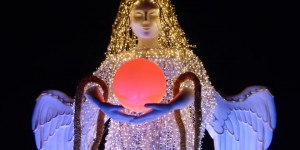 Beitragsbild des Blogbeitrags Wo kauft das Christkind in Wels die Weihnachtsgeschenke?