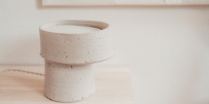Beitragsbild des Blogbeitrags ALEX GABRIELS – TABLE LAMP