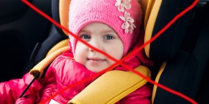 Beitragsbild des Blogbeitrags Kinder sicher anschnallen im Winter