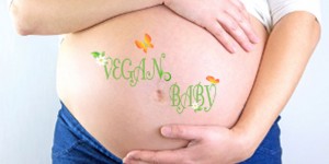 Beitragsbild des Blogbeitrags Vegane Ernährung in der Schwangerschaft und Stillzeit: darauf muss man aufpassen
