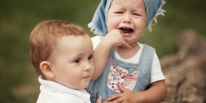 Beitragsbild des Blogbeitrags Geschwister – so bereitest du dein Kind auf Geschwister vor