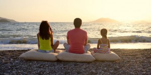 Beitragsbild des Blogbeitrags Slow Parenting: Ab heute erziehe ich mit viel Oooooommmmmm 