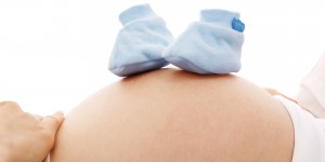 Beitragsbild des Blogbeitrags 13 Dinge, die schwangere Frauen nur heimlich machen 