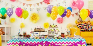 Beitragsbild des Blogbeitrags Kindergeburtstag feiern – so wird der Geburtstag ein Erfolg!