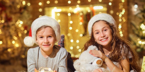 Beitragsbild des Blogbeitrags Weihnachtsgeschenke für Kinder finden 