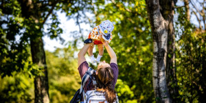 Beitragsbild des Blogbeitrags Tipps für den Outdoor-Urlaub mit Baby