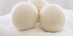 Beitragsbild des Blogbeitrags Schneeball-Badekugeln