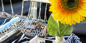 Beitragsbild des Blogbeitrags lieblingsflohmarkt – dein großer Kinder & Frauen Flohmarkt