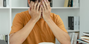 Beitragsbild des Blogbeitrags Selbstbewusst in die Schule starten: Tipps gegen Schulangst
