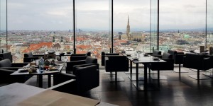 Beitragsbild des Blogbeitrags Wien. Luxus-Brunch mit Aussicht. Das Frühstück für besondere Tage im ‚Le Loft‘ 