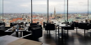 Beitragsbild des Blogbeitrags Wien. Luxus-Brunch mit Aussicht. Das Frühstück für besondere Tage im ‚Le Loft‘