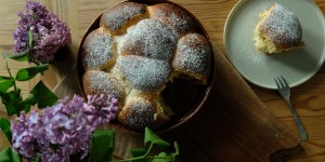 Beitragsbild des Blogbeitrags Buchteln Rezept – wie von der Oma