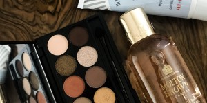 Beitragsbild des Blogbeitrags Lookfantastic Adventskalender 2018 Inhalt und Highlights
